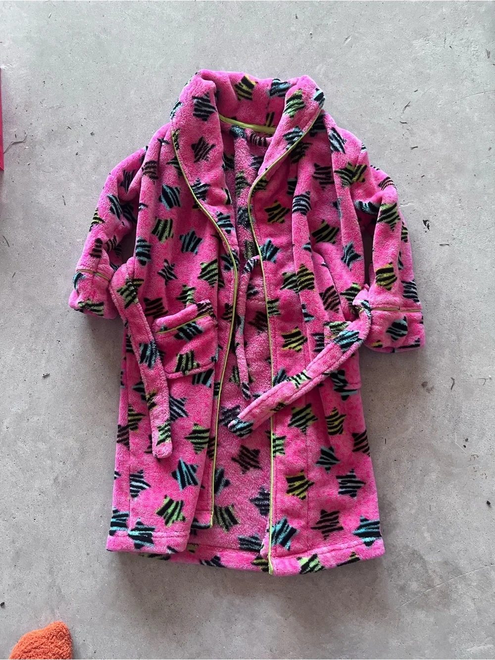 Kids Pink Star Pattern Fleece Robe - Cozy Children’s Bathrobe